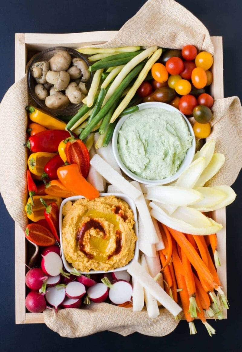 How to Make a Better Veggie Tray - Garnish with Lemon