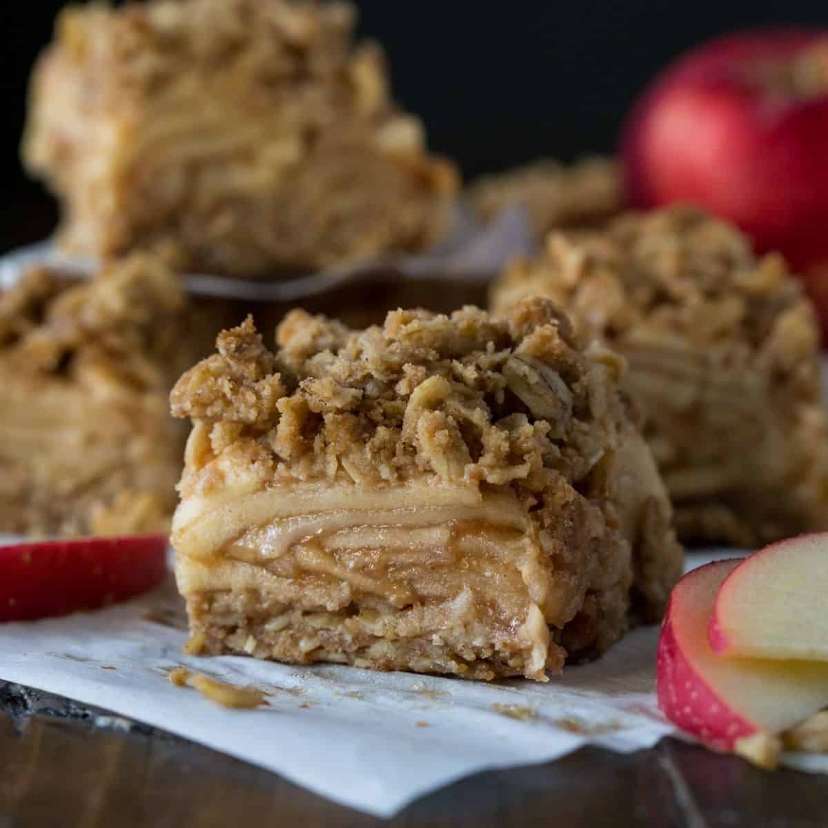 Cinnamon Apple Bars recipe (better than apple crisp!) - Garnish with Lemon