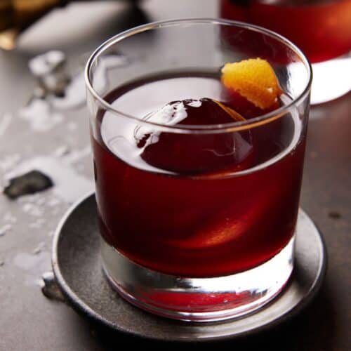 Brandy Old Fashioned - Garnish with Lemon